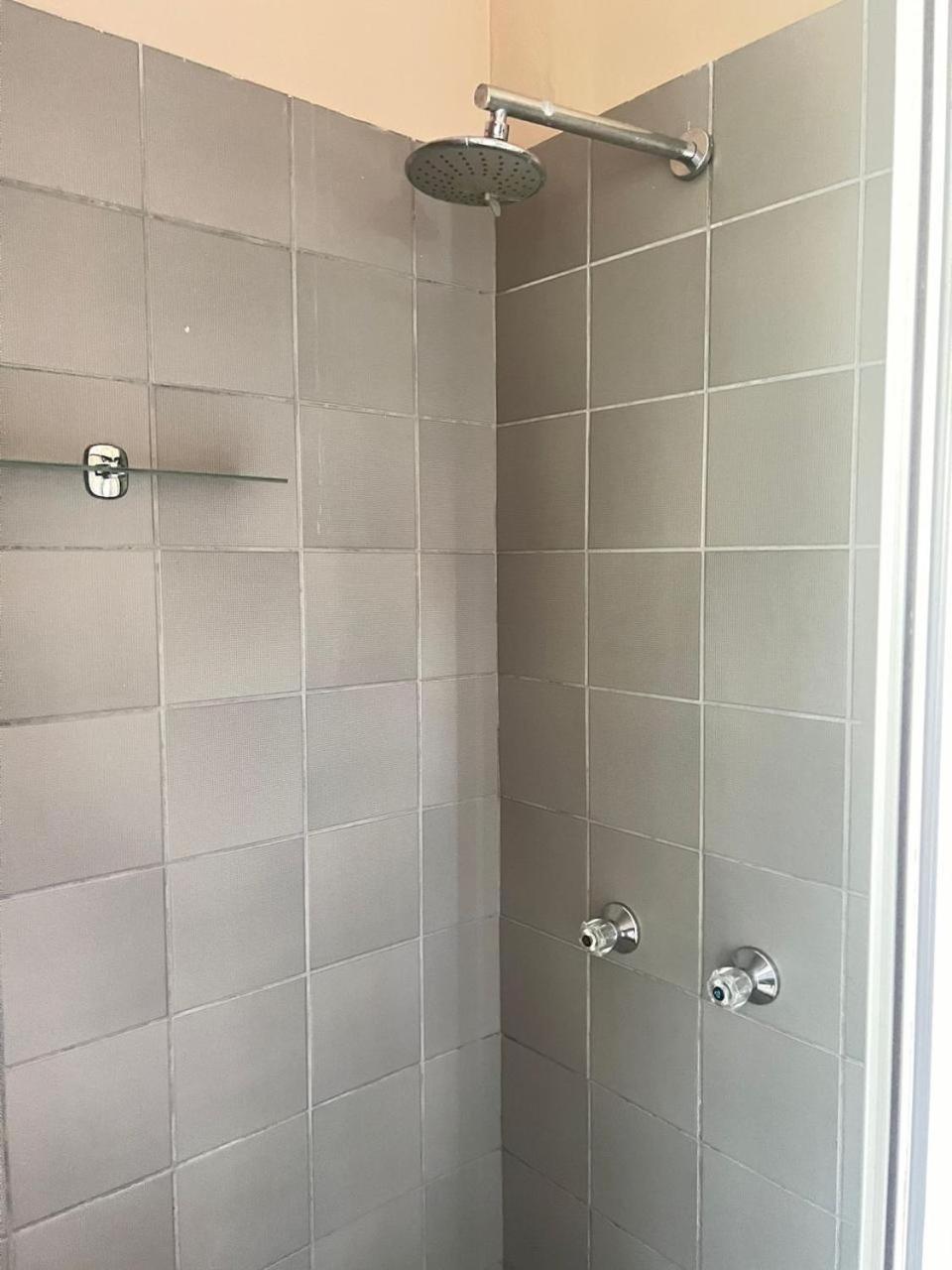 קייפטאון Triple S Guest House מראה חיצוני תמונה
